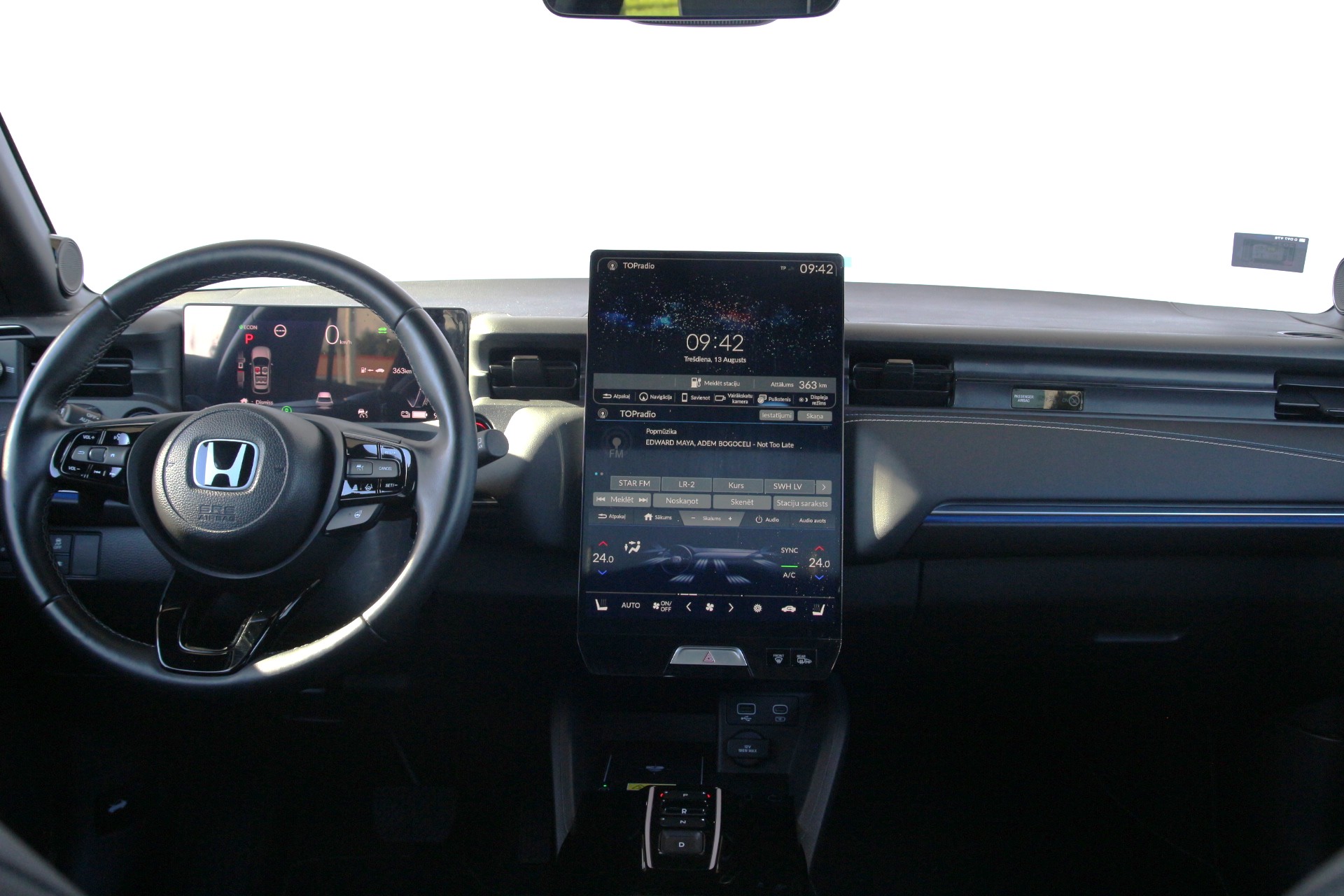 Honda e:Ny1