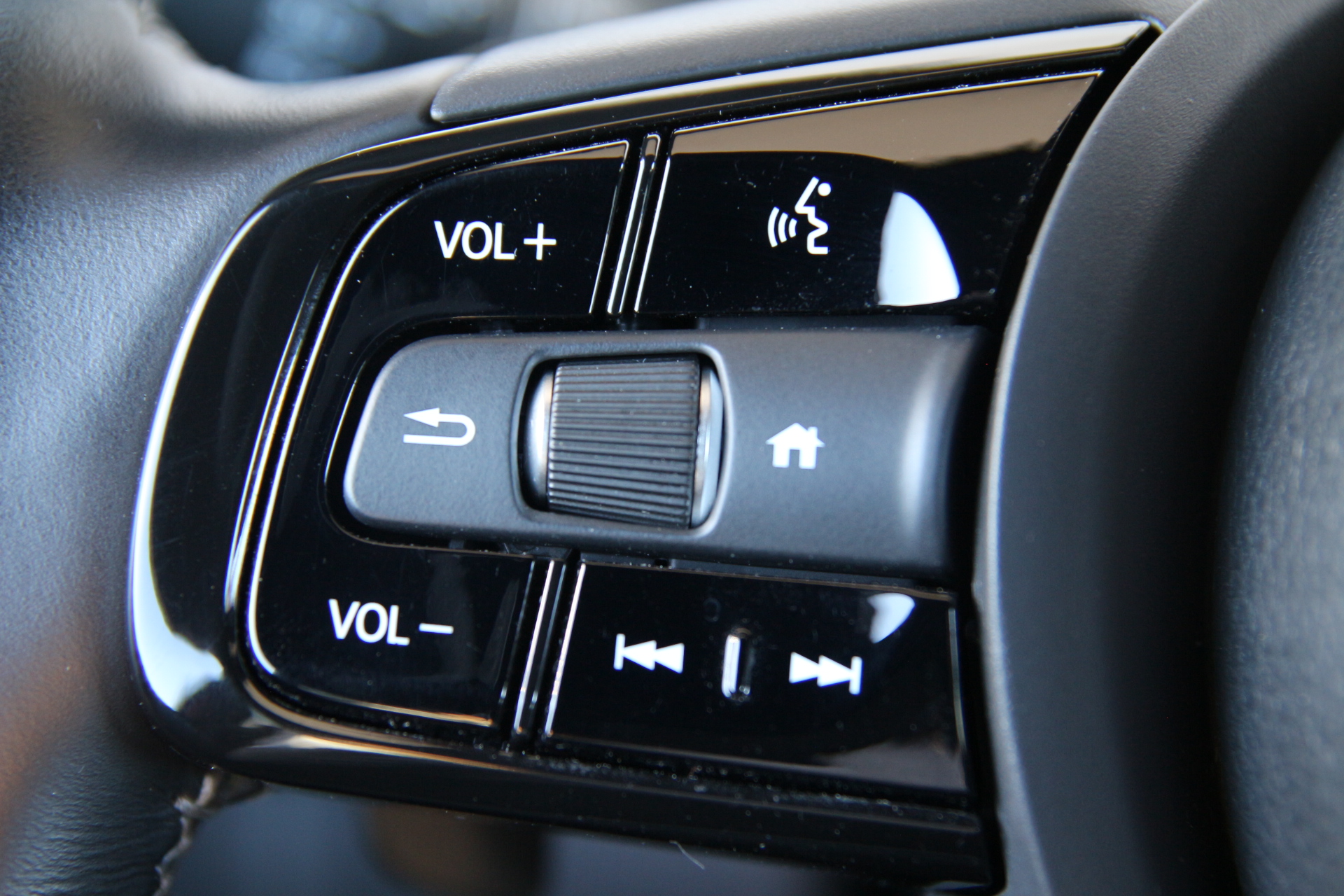 Honda e:Ny1