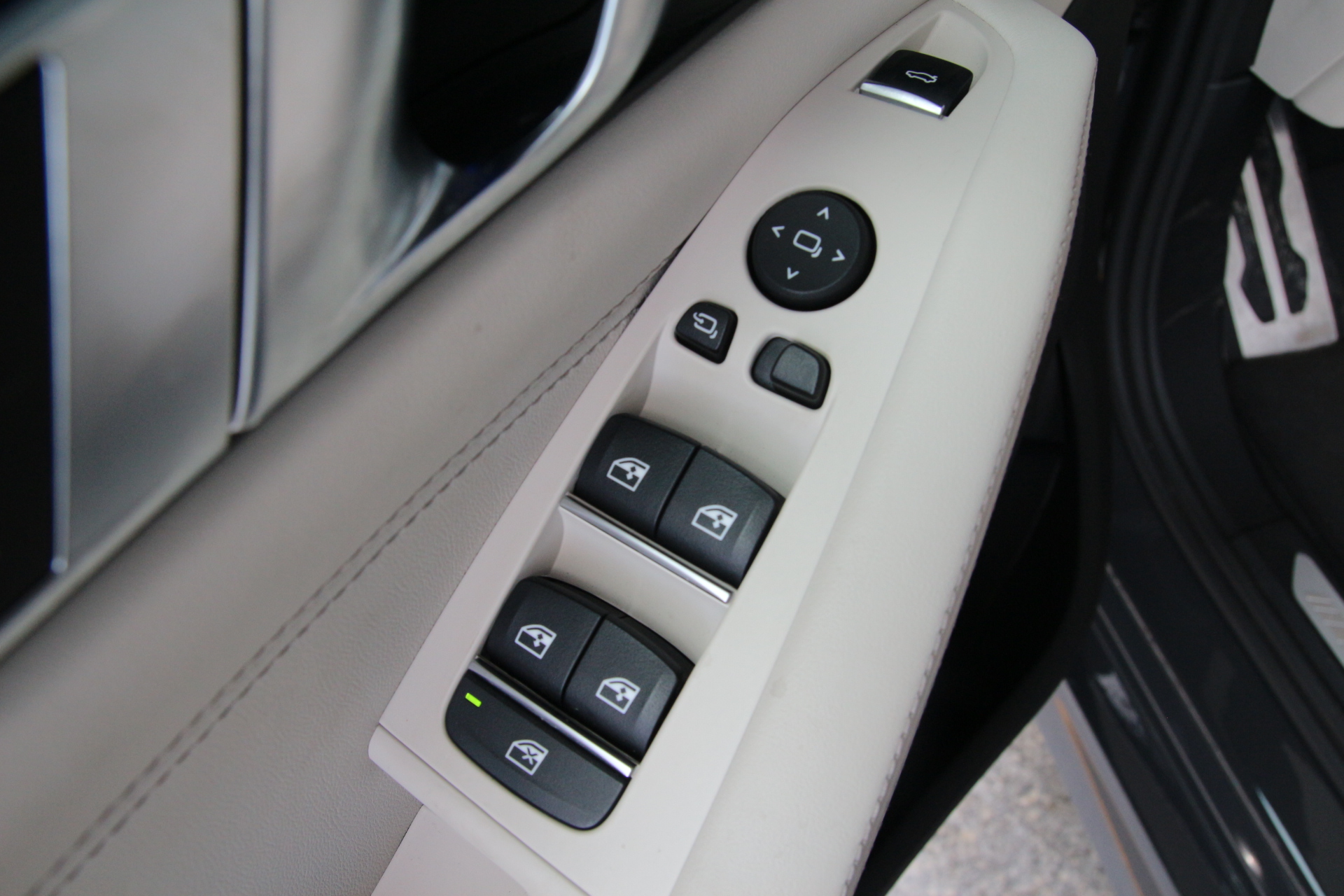 BMW X5 XDRIVE 45E