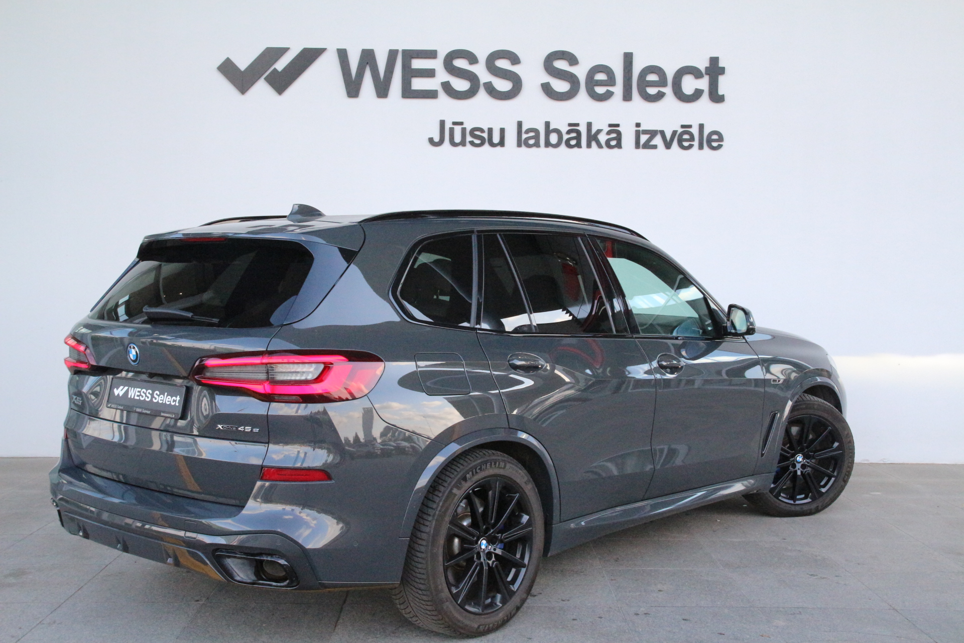 BMW X5 XDRIVE 45E