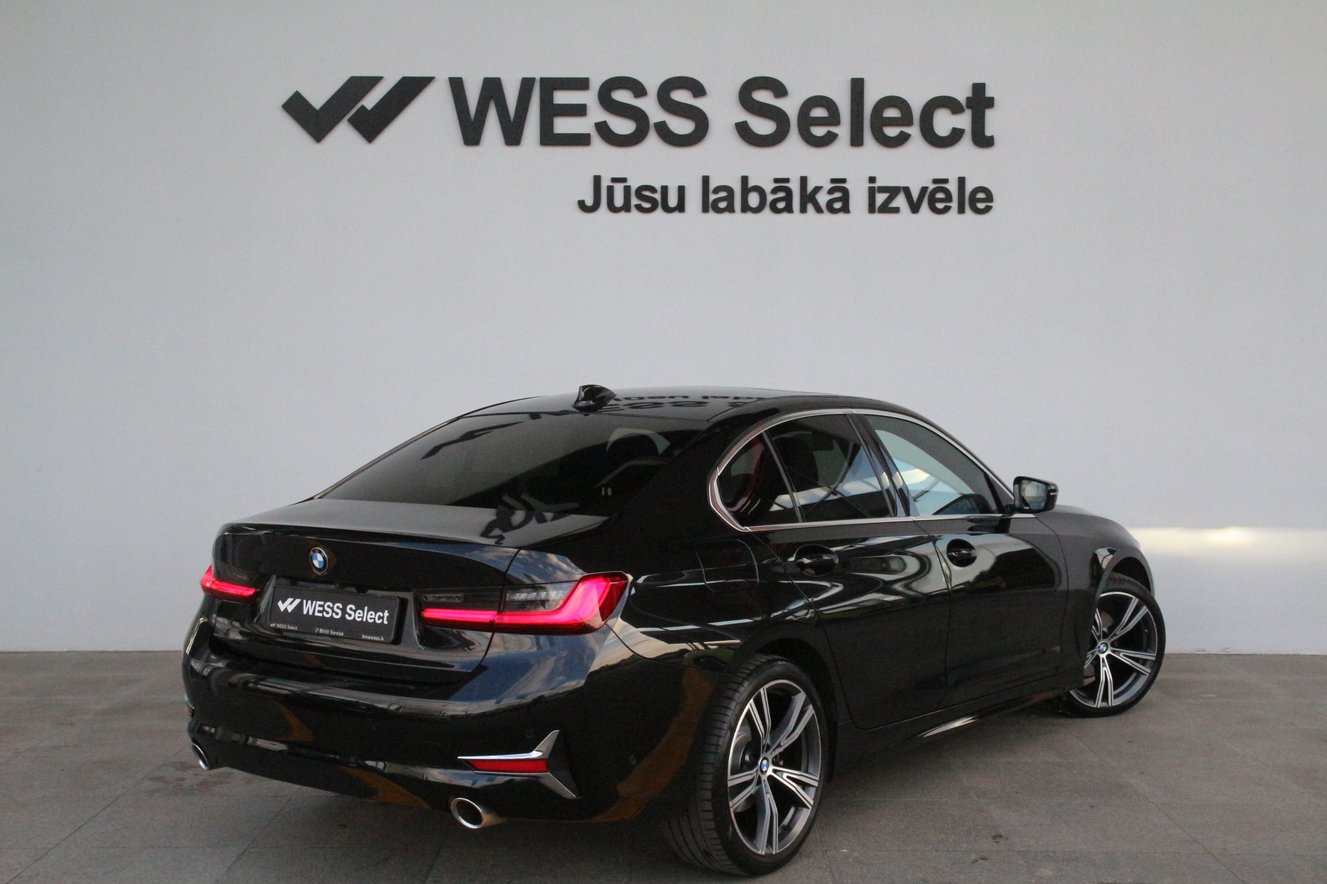 BMW 320I