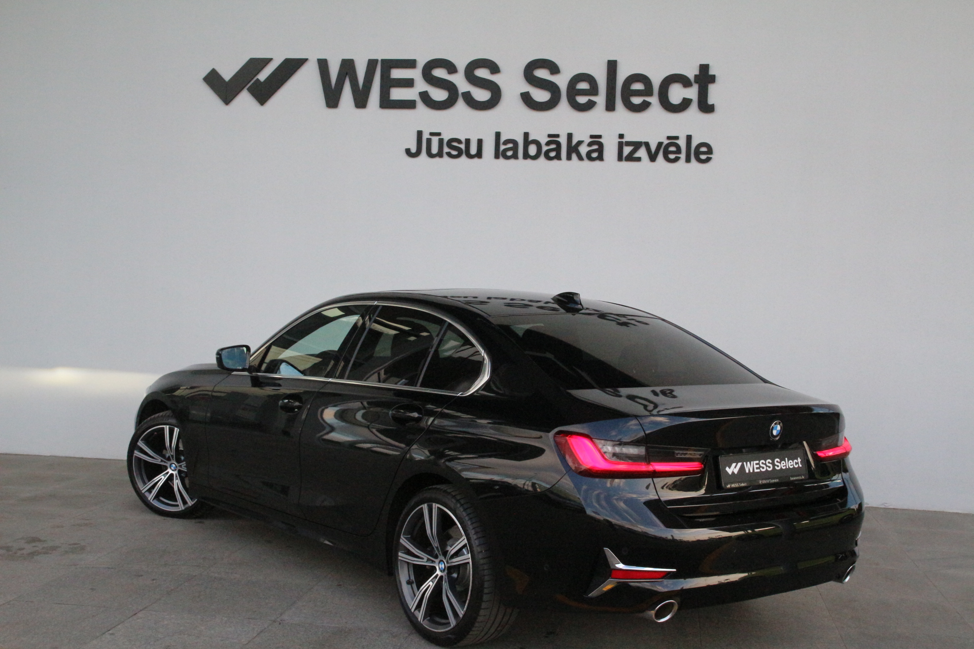 BMW 320I