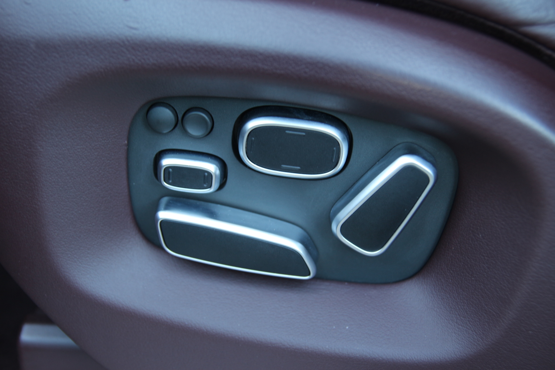 Range Rover Autobiography