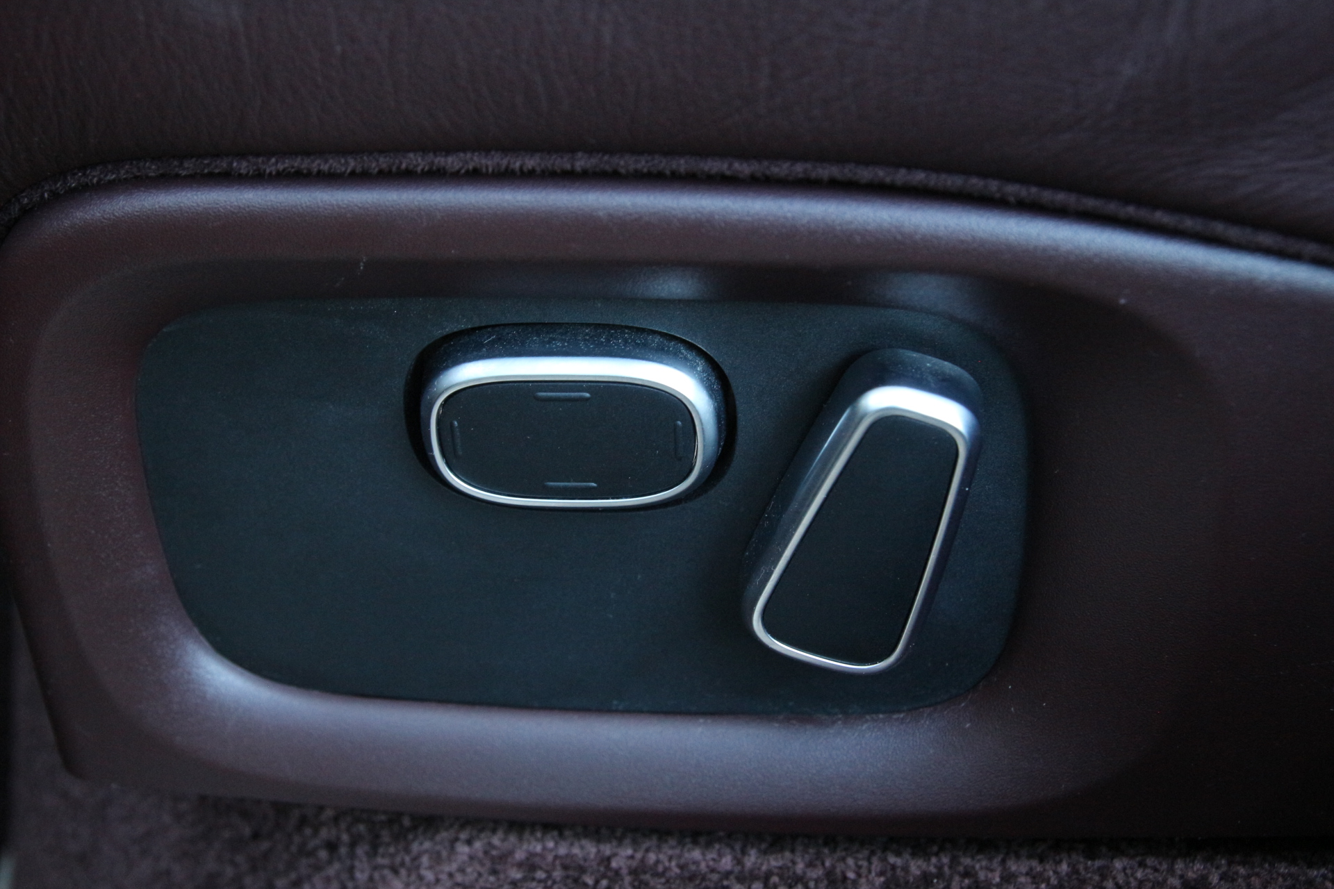 Range Rover Autobiography