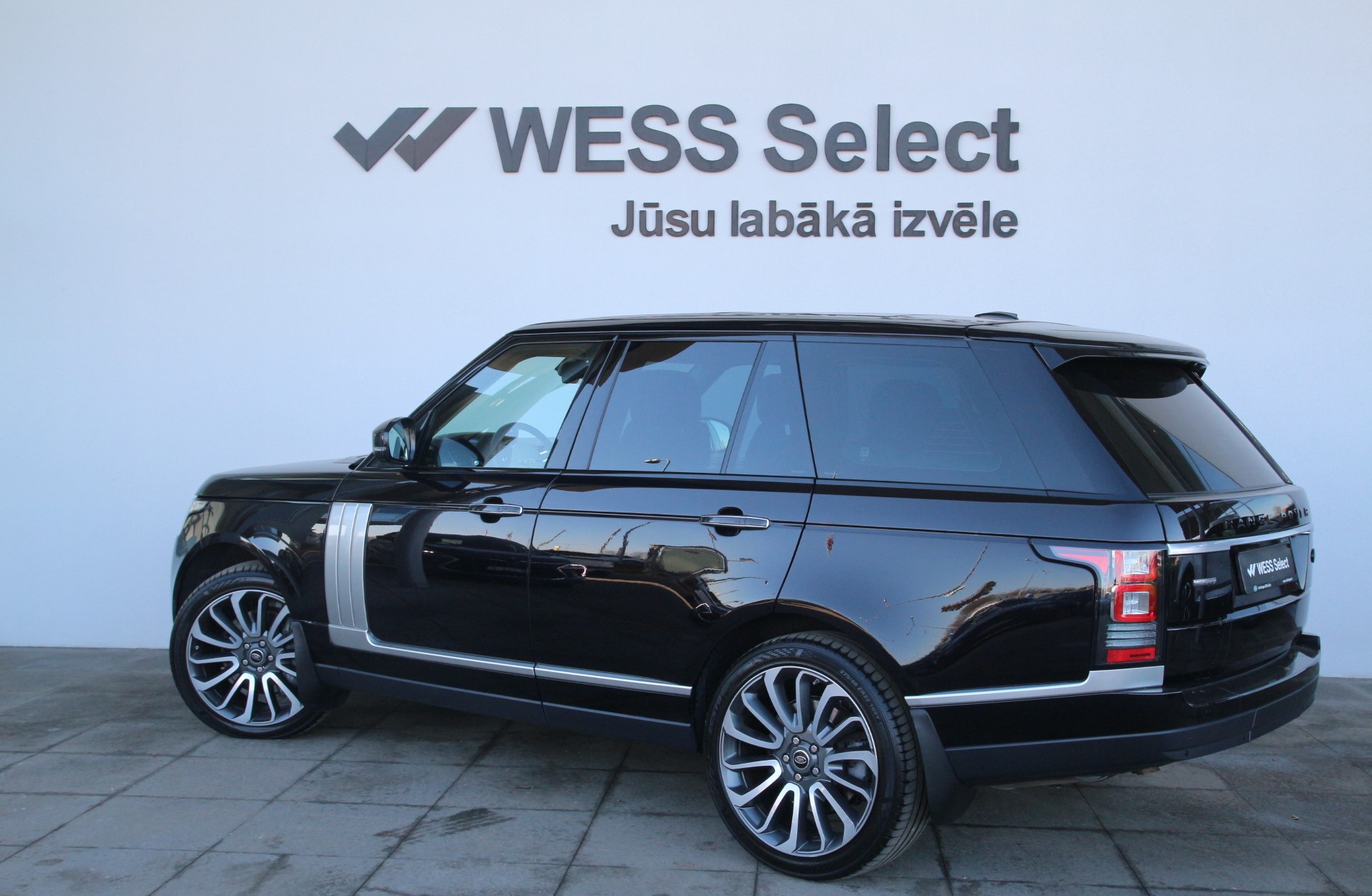 Range Rover Autobiography